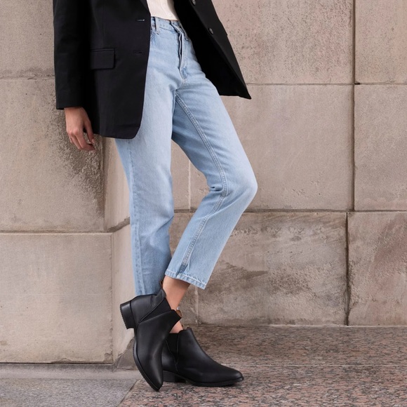 EUC Nisolo Eva Everyday Chelsea Boot | Size 8